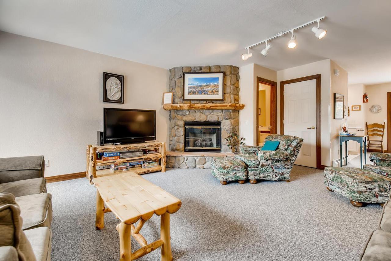 Pinecreek #F - 3 Bedroom - Close To Town - Shuttle To Slopes - Pool And Hot Tub Access 브레켄리지 외부 사진