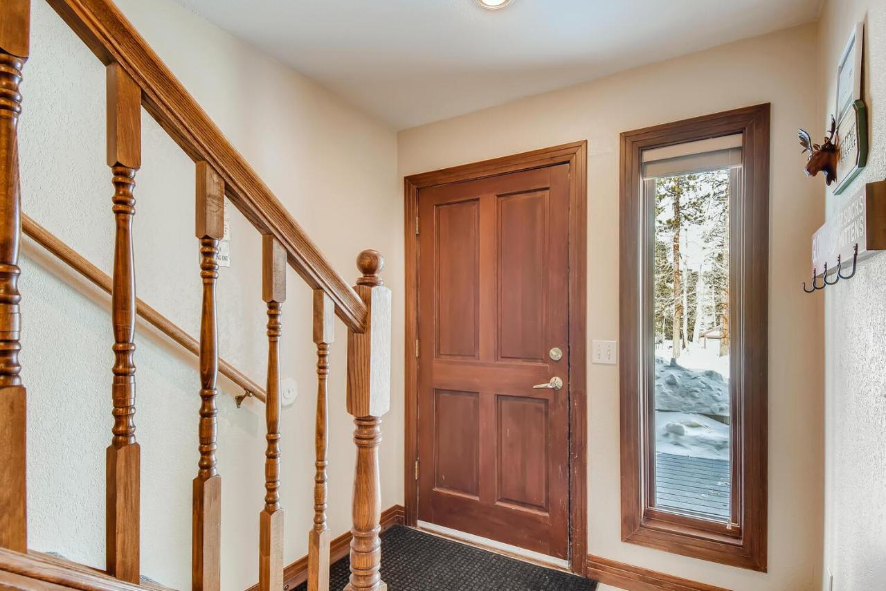 Pinecreek #F - 3 Bedroom - Close To Town - Shuttle To Slopes - Pool And Hot Tub Access 브레켄리지 외부 사진
